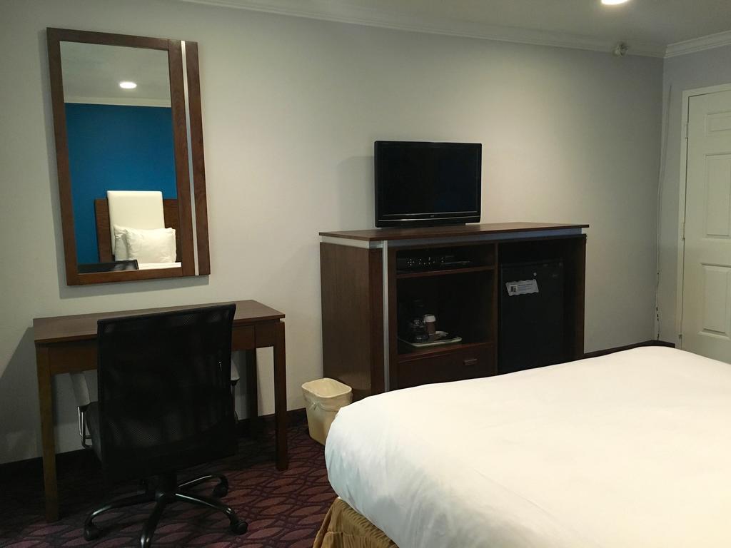 Hotel Pacific, Манхэттен-Бич Номер фото